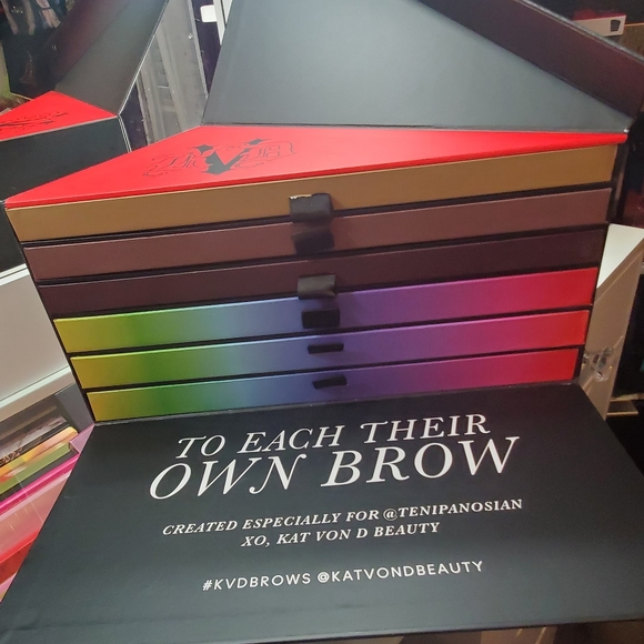 ONE AND ONLY RARE KAT VON D BROW MAKEUP COLLECTION